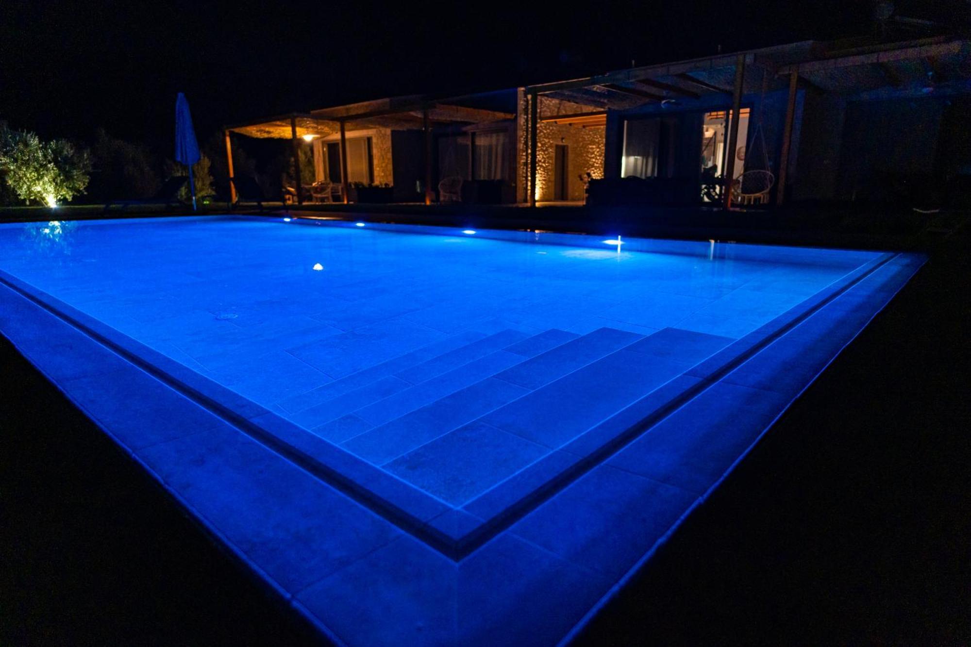 Irissa Suites Paralia Irion Экстерьер фото